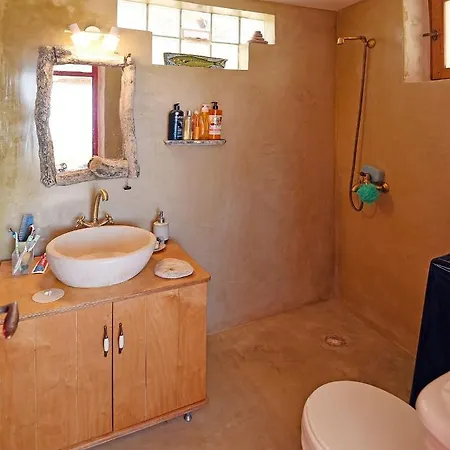 Traditional Stone House 1bedroom, Sea View, * Ano Syros