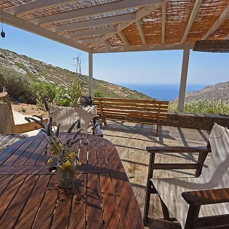 Traditional Stone House 1bedroom, Sea View, 펜션 *